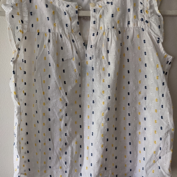 NWT LOFT Clip Smocked Split Neck Shell - Picture 3 of 5